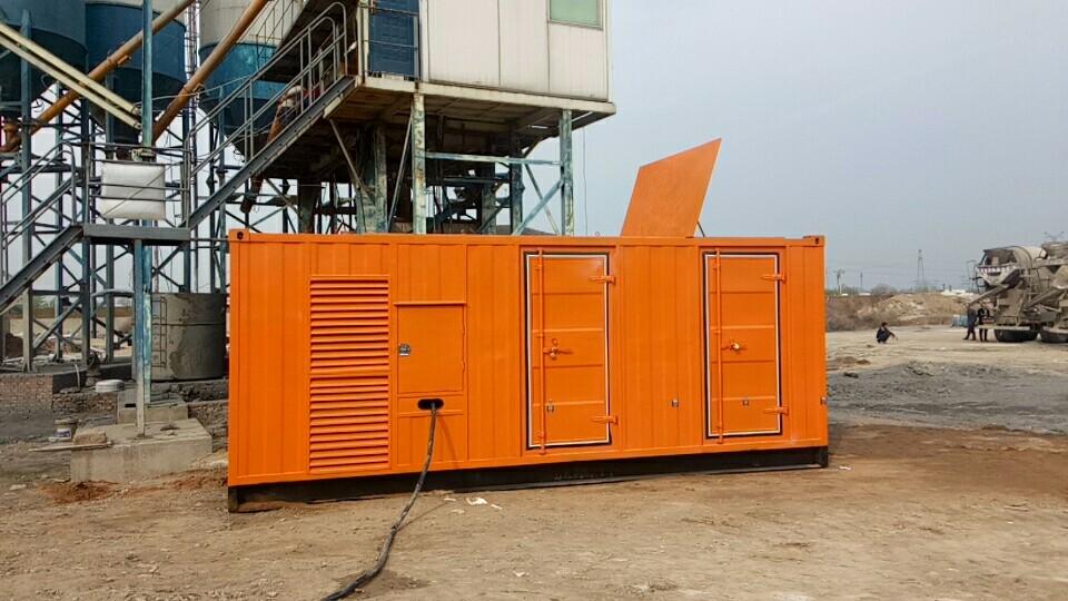 雁峰出租发电机-在寒冷地区使用康明斯柴油发电机时要注意哪些问题