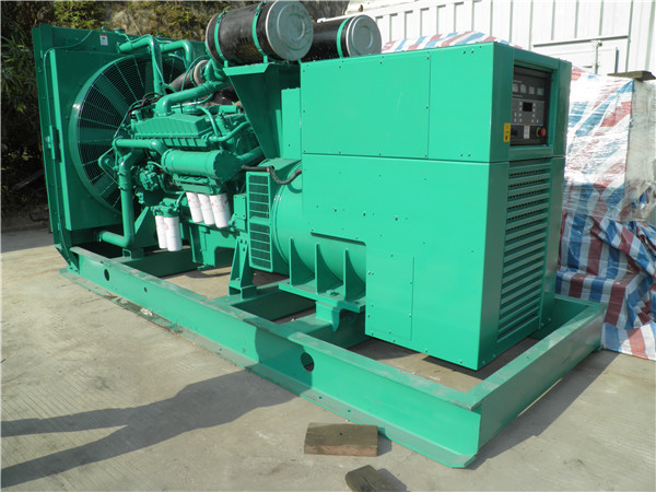 雁峰出租发电机-进口柴油发电机组与国产柴油发电机组的区别