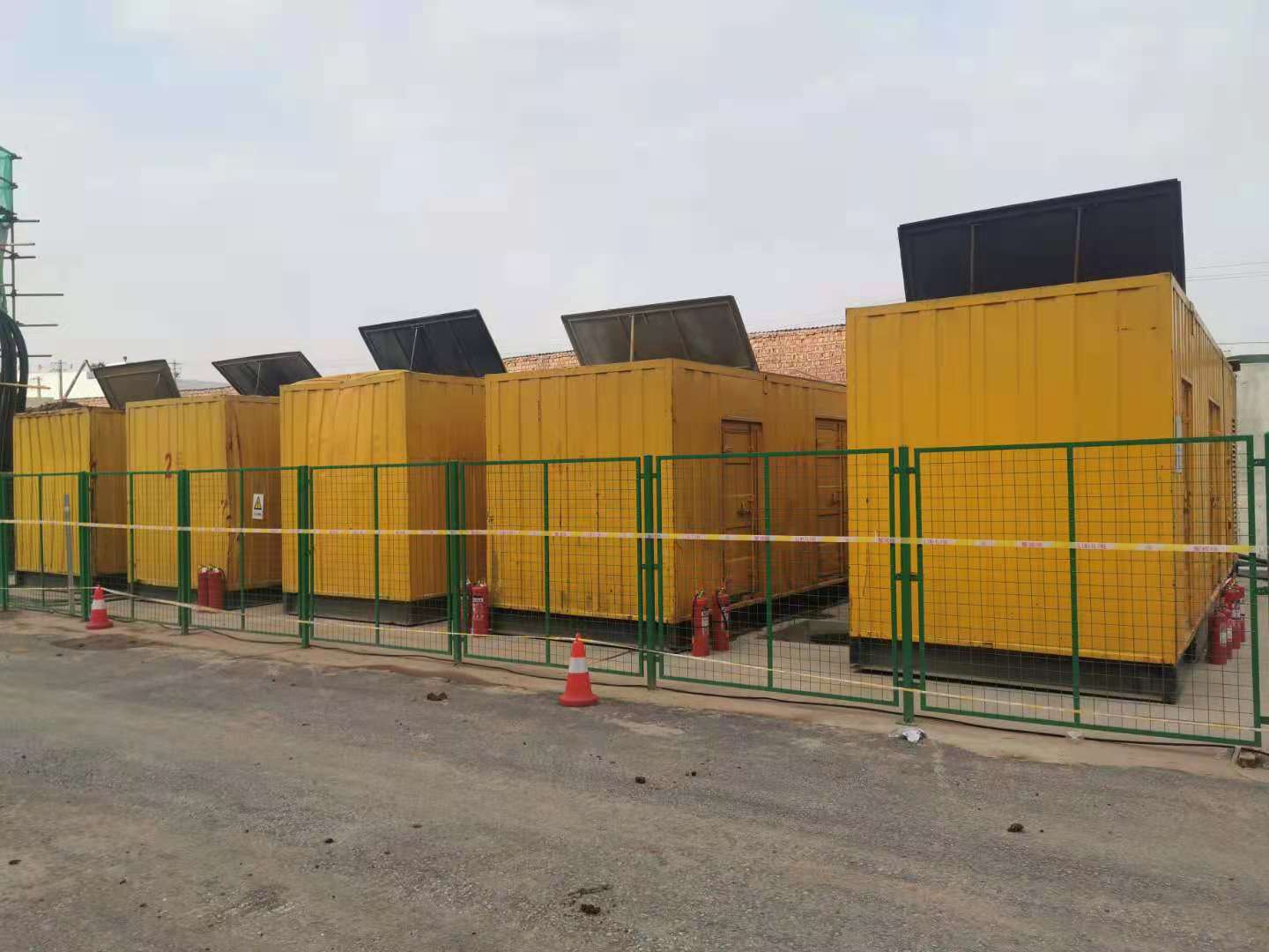 雁峰发电机出租-柴油发电机组的额定参数有哪几个？