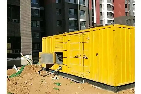 雁峰发电机租赁中燃油压力过低会对发动机的哪些部件造成损坏？