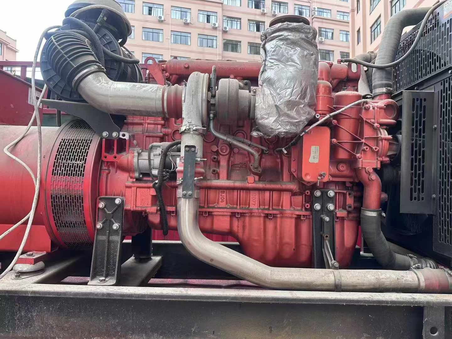雁峰如何选择适合 600kW 柴油发电机组的过载保护器？