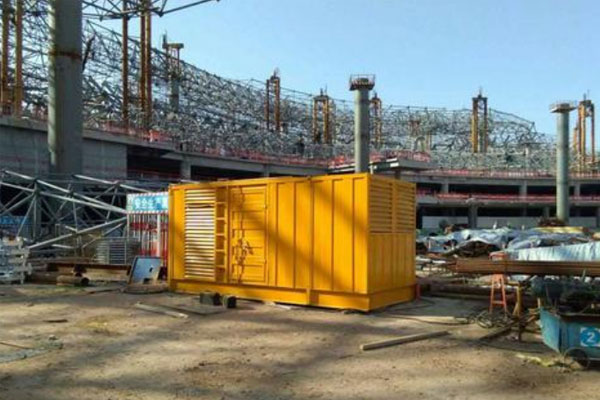 雁峰发电机出租如何判断空气滤清器是否需要更换？
