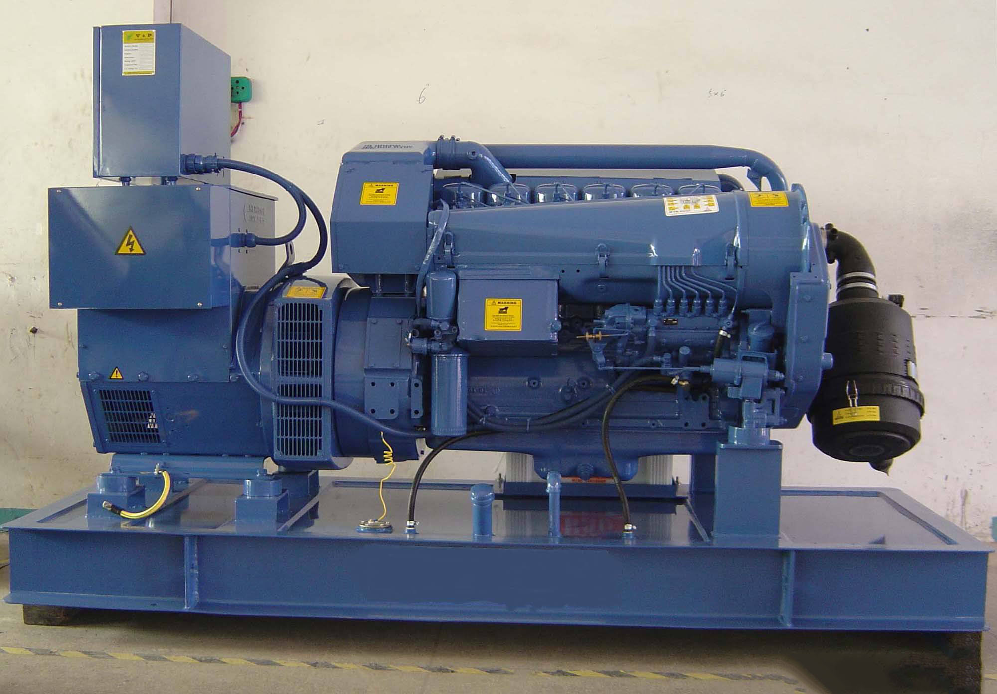 雁峰汽油发电机组冬季启动前，电瓶需要做哪些检查和维护？